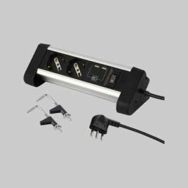 Multipresa da scrivania con interruttore 2 posti + 2 usb